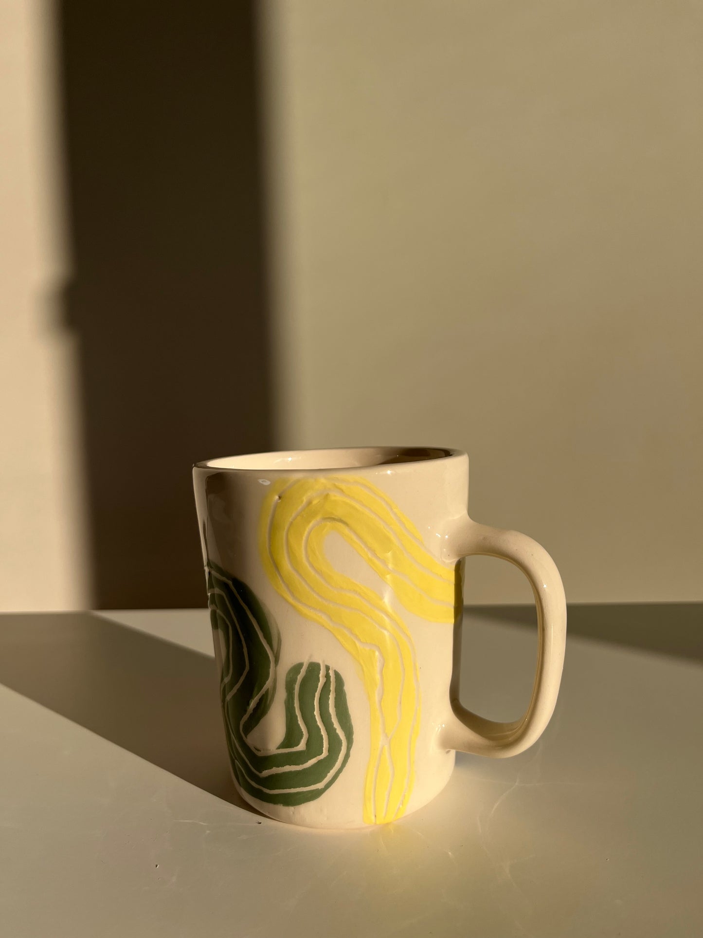 Swirl Tall Mug