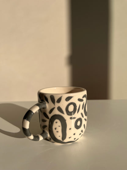 Noir Mug