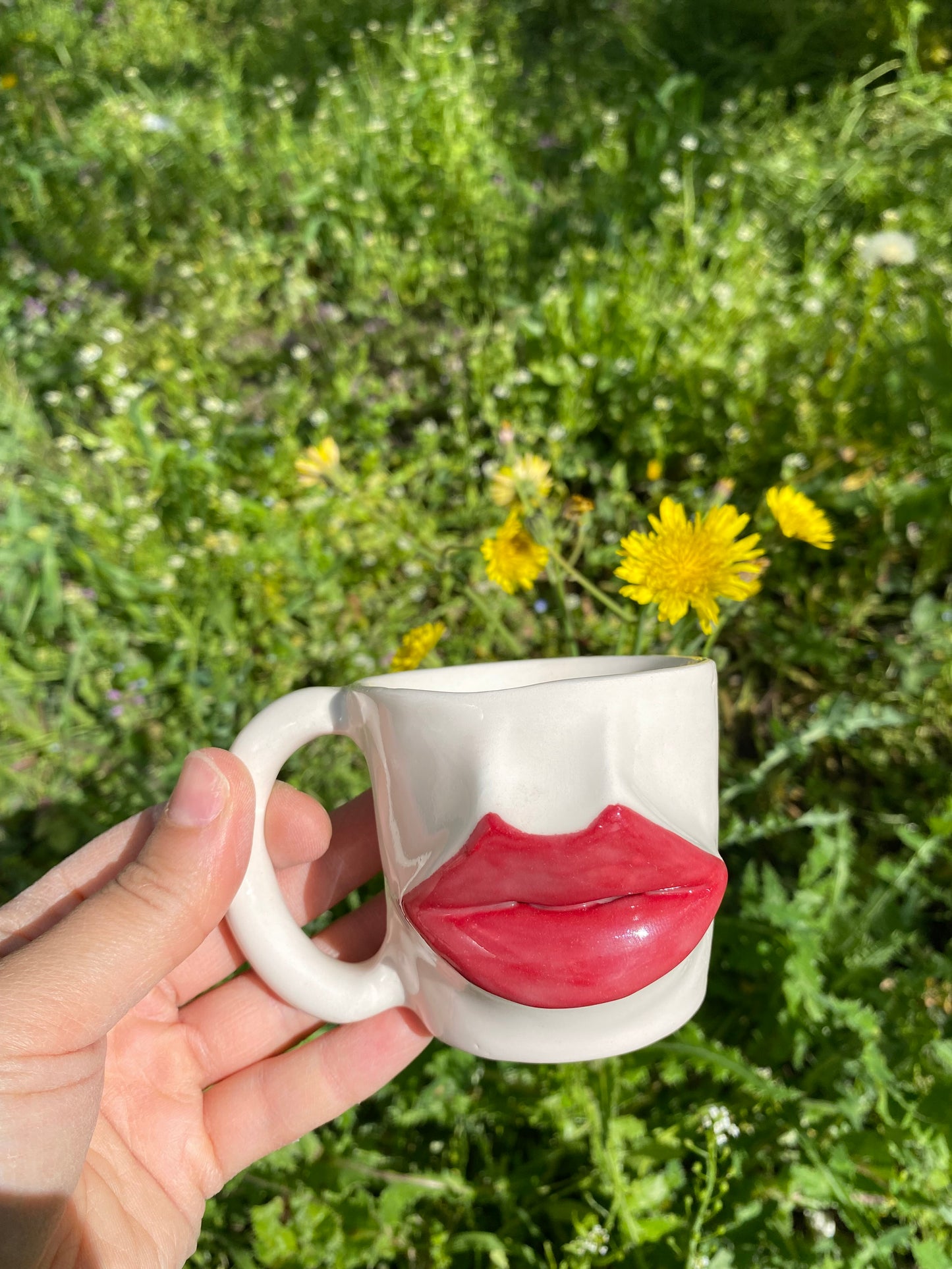 Red lips mug