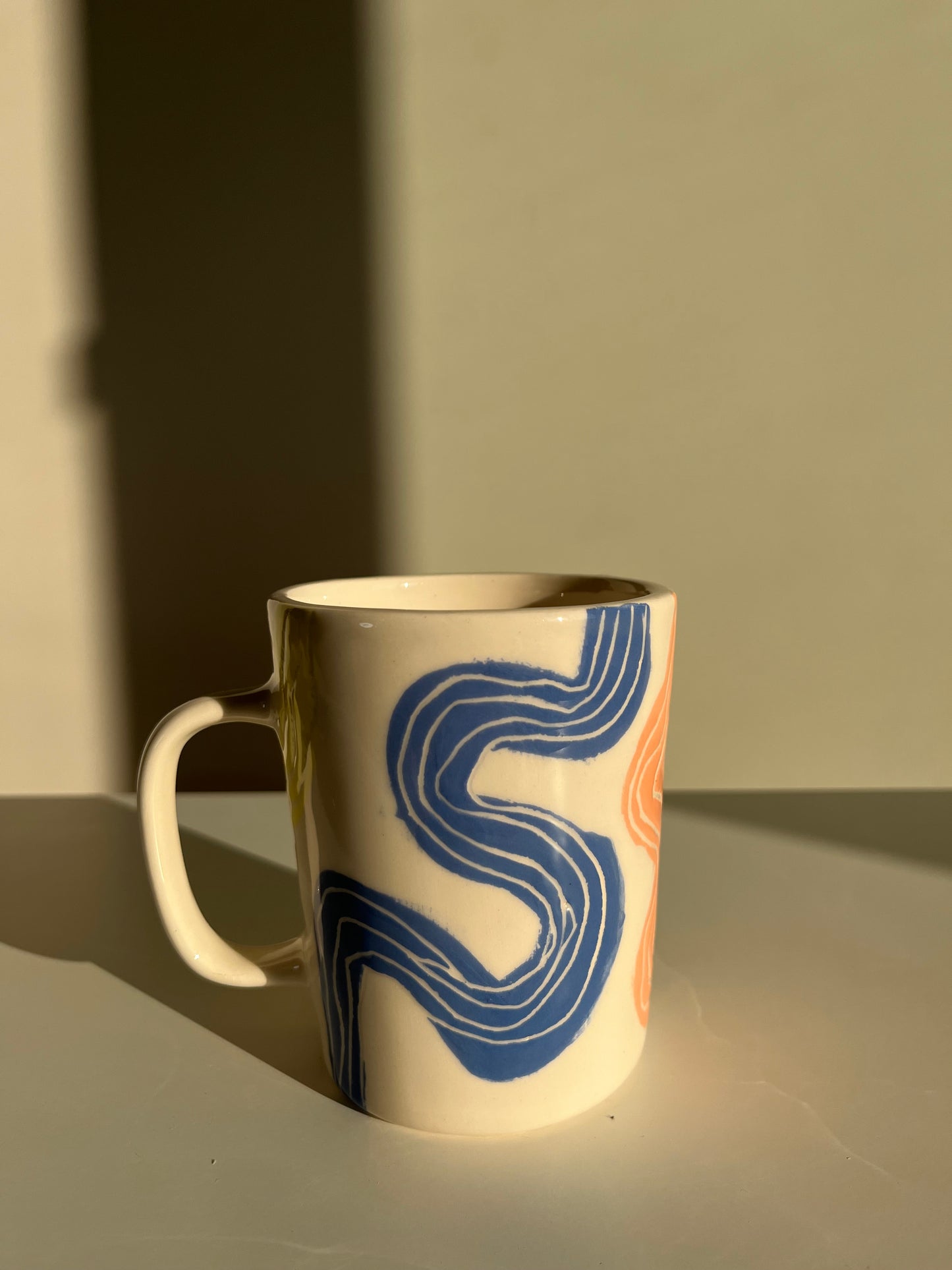 Swirl Tall Mug